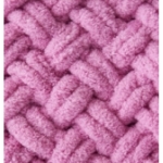 724